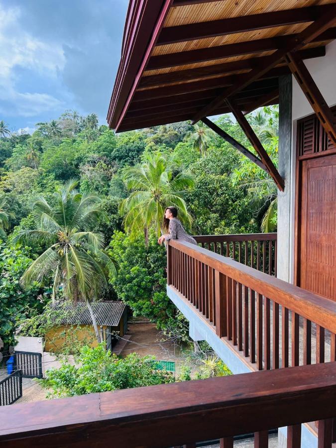 Star Light Villas Unawatuna Exteriör bild